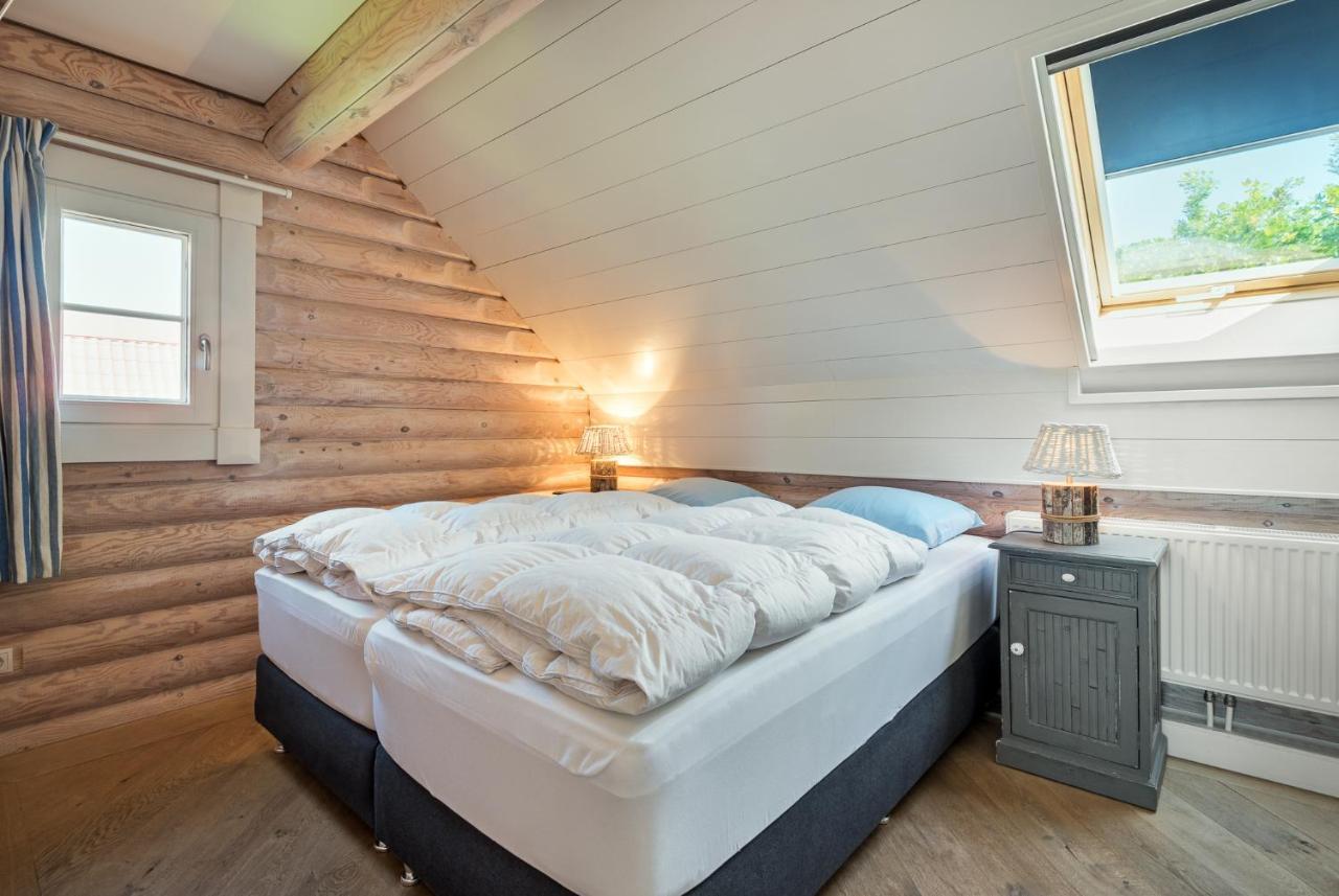 Strandhuis De Pierewaaier Sint Maartensvlotbrug 外观 照片